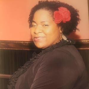 Meet your Posher, Jamila